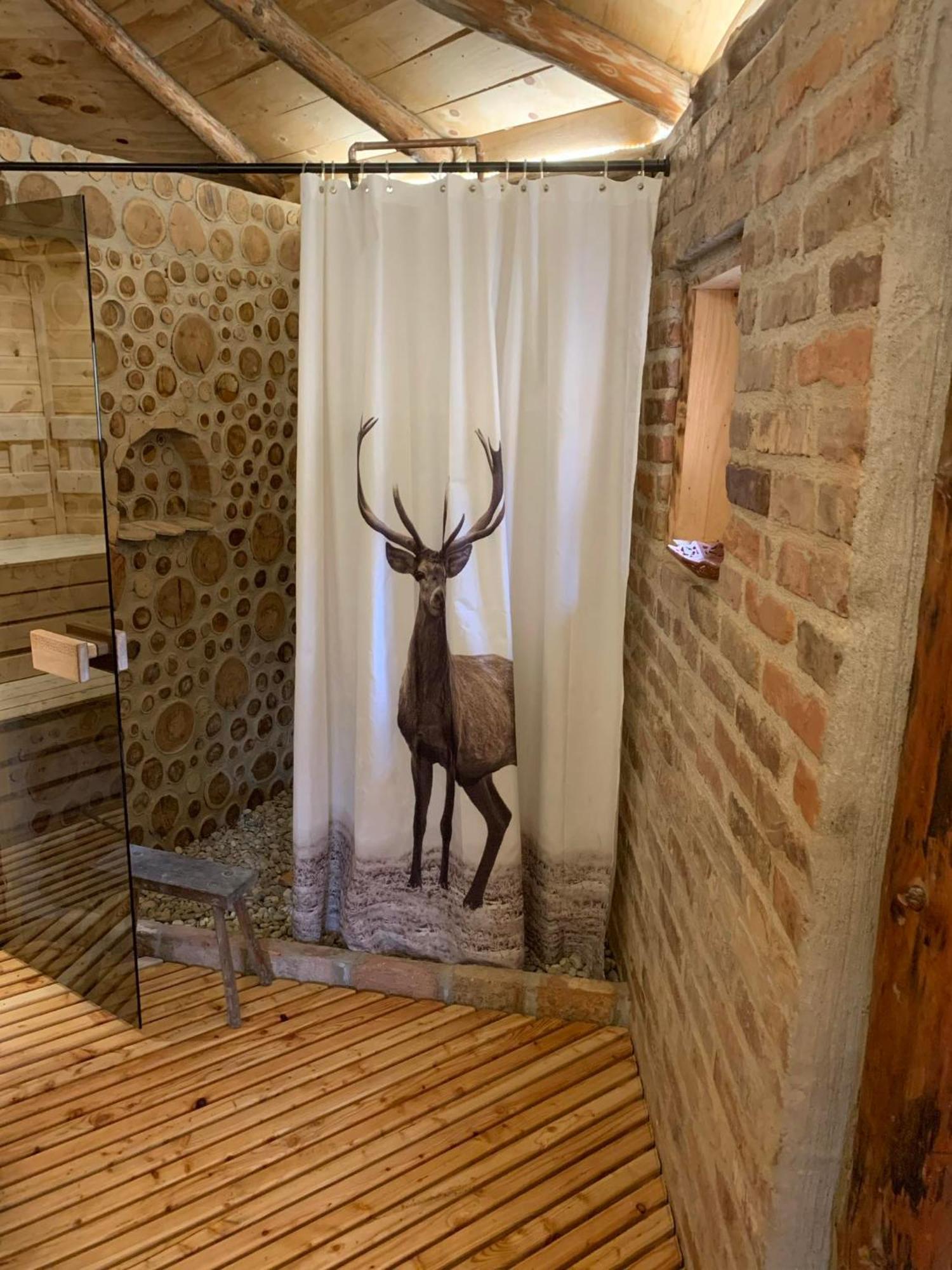 Vackorkert Apartman Sirok Kültér fotó